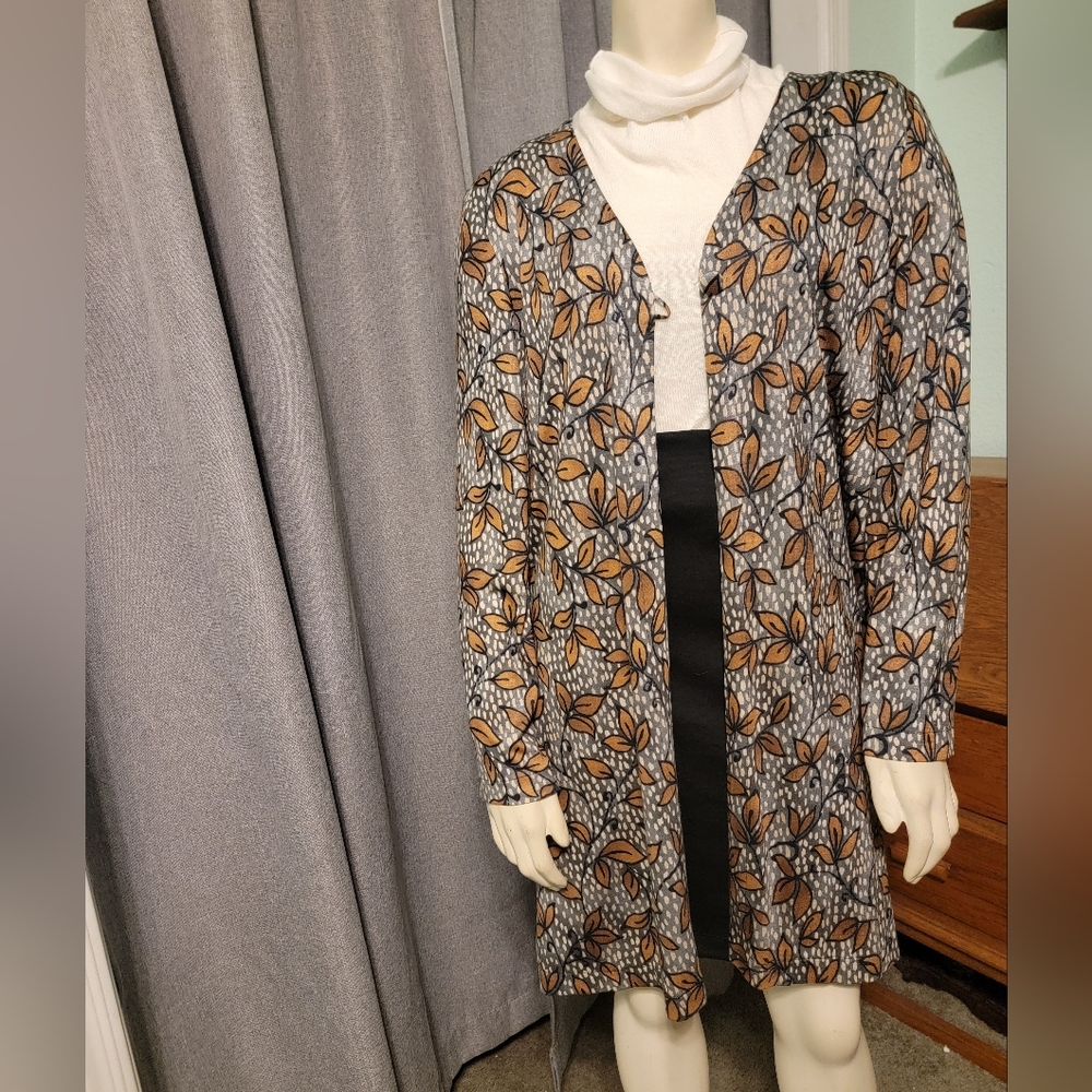 Donna Morgan Leaf Print Cardigan‎